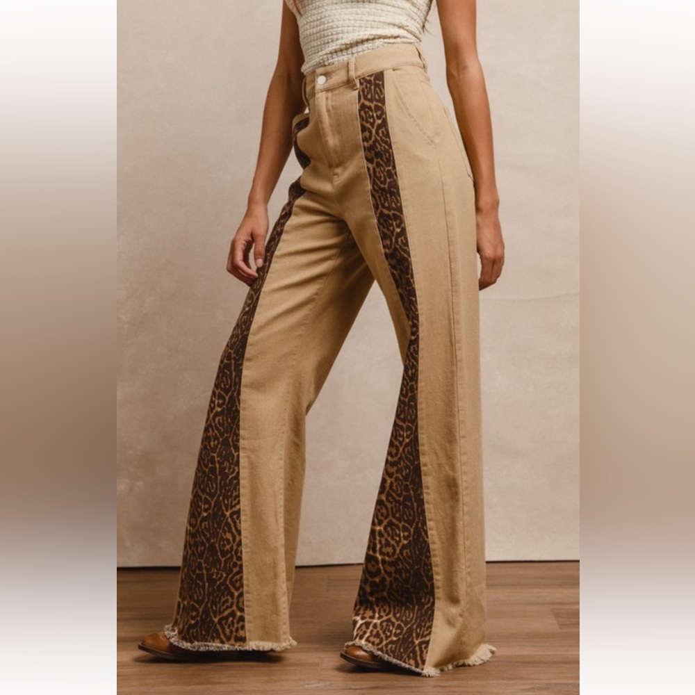 Bibi Leopard and Tan Jeans - Picture 3 of 4